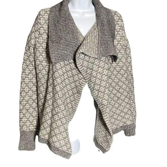 LOFT Women's Geometric Long Sleeves Shawl Lapel Open Front Cardigan Gray Medium - Picture 1 of 7
